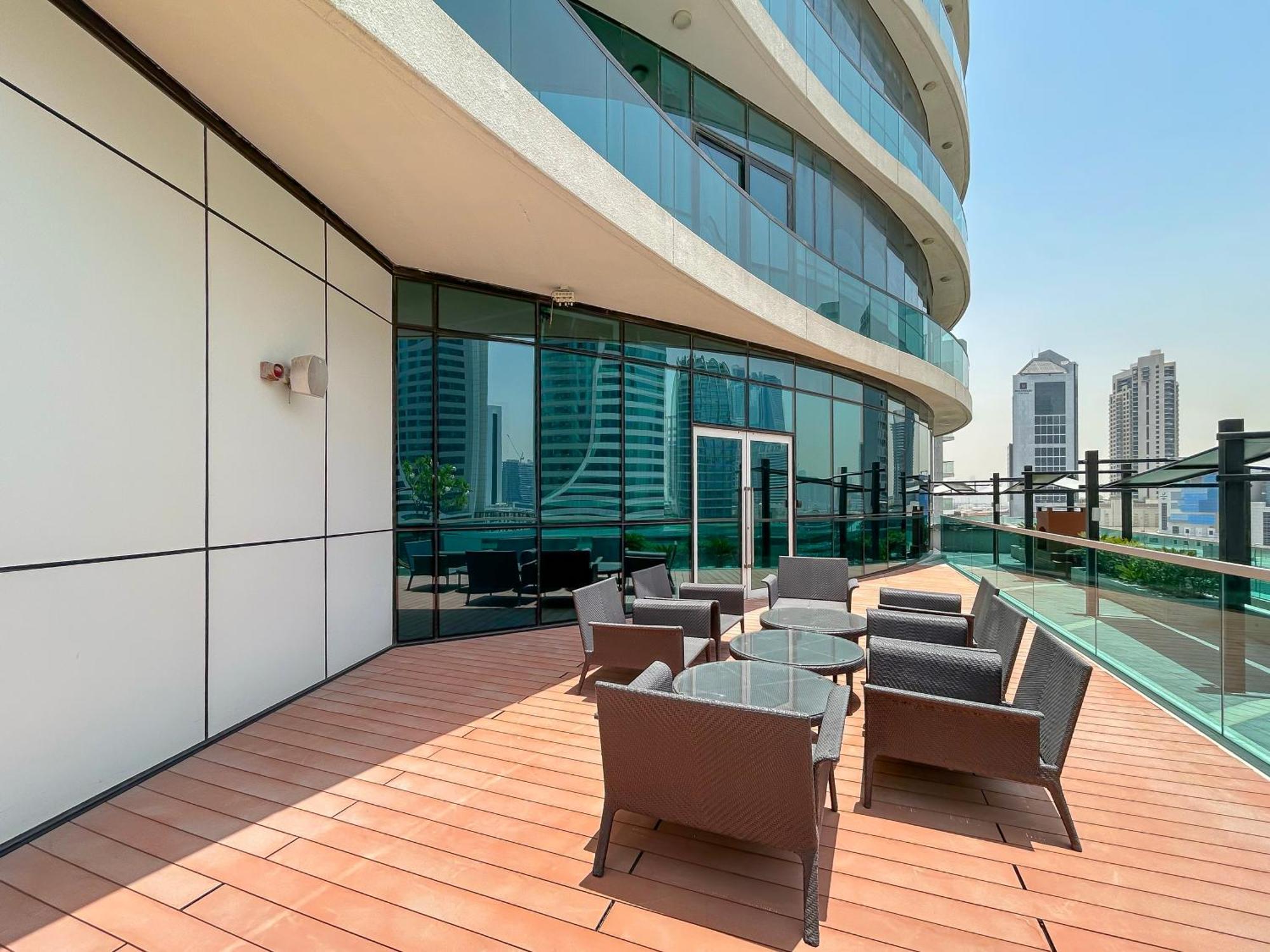 Apartment Near Mall Downtown Views Infinity Pool Dubai